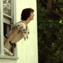 Miranda July in una sequenza di The Future