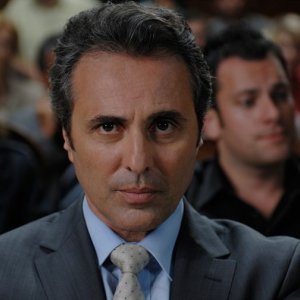 Primo piano di Gilbert Melki dal film L'avocat (2010)