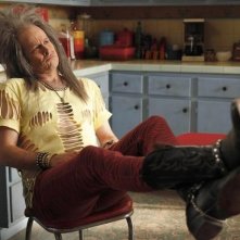 La guest star Jason Lee nell'episodio Burt Rocks di Raising Hope