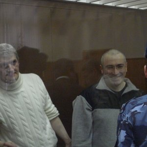 Platon Lebedev, Mikhail Khodorkovsky in una immagine del film Khodorkovsky