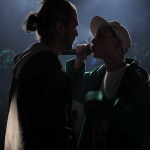 Una immagine del film OFFBEAT (2010)