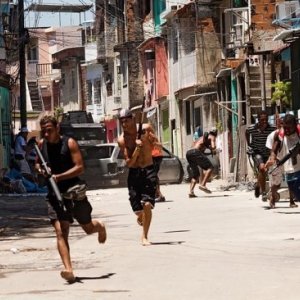 Uno sguardo sulla favela in Tropa de Elite 2 - O Inimigo Agora É Outro
