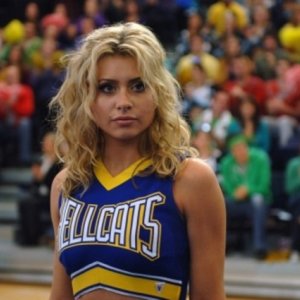 Aly Michalka nell'episodio Papa, Oh Papa di Hellcats