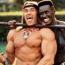 Arnold Schwarzenegger E Grace Jones Sul Set Di Conan Il Distruttore 191986