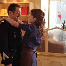 Dany Boon e Julie Bernard in una sequenza della commedia Rien à déclarer