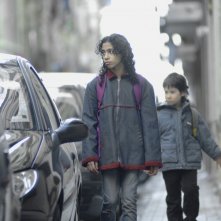 Guillermo Estrella e Hanaa Bouchaib, i piccoli protagonisti del dramma Biutiful