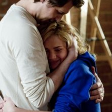 Kristoffer Polaha e Brittany Robertson nell'episodio Affair Remembered di Life UneXpected