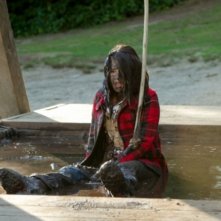 Shiri Appleby in un momento dell'episodio Camp Grounded di Life UneXpected