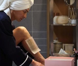 Andy Lau in una sequenza divertente del film I Know a Woman's Heart