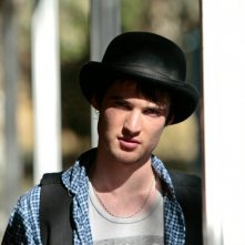 Primo piano di Tom Sturridge dal film Waiting for Forever