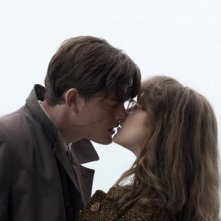 Sam Riley in una scena del film Brighton Rock