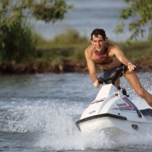 Ayrton Senna, amante dello sport, in un'immagine del film Senna