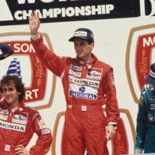 Ayrton Senna nel momento della vittoria nel film Senna