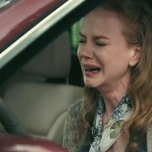 Nicole Kidman in un momento drammatico del film Rabbit Hole