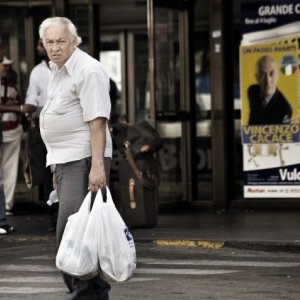 Una sequenza di Into Paradiso (2010)