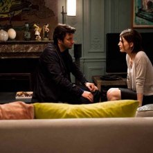 Eric Caravaca e Arly Jover in una scena di Qui a envie d'être aimé?