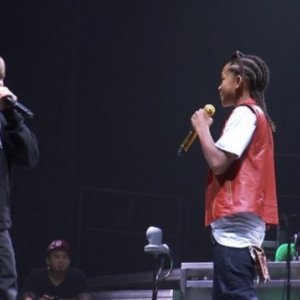 Justin Bieber accompagnato da Jaden Smith in Justin Bieber: Never Say Never