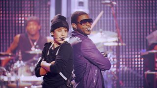 Justin Bieber con Usher in Justin Bieber: Never Say Never