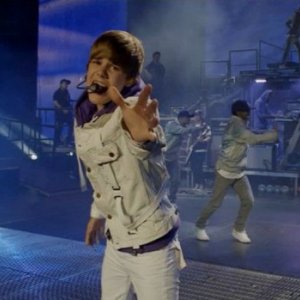 Justin Bieber durante uno show in Justin Bieber: Never Say Never