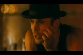 Burlesque - Clip 'From Here to Up There'