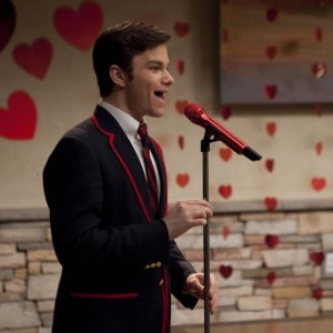Chris Colfer nell'episodio di Glee Stupide canzoni d'amore (Silly Love Songs)