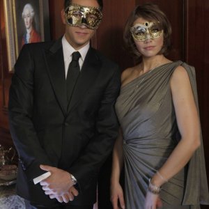 Chuck (Zachary Levi) e Vivian McArthur (Lauren Cohan) nell'episodio Chuck Versus the Masquerade