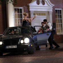 Zachary Levi, Lauren Cohan, Yvonne Strahovski, Adam Baldwin e Joshua Gomez in Chuck Versus the Masquerade