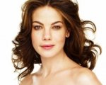 Renner, Dench, Garner e Monaghan in Better Living Through Chemistry
