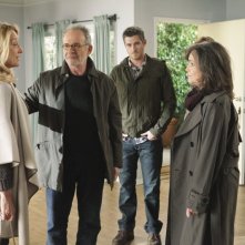 Patricia Wettig, Ron Rifkin, Dave Annable e Sally Field in Thanks For The Memories di Brothers & Sisters