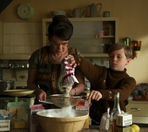 Una cena del biopic Toast