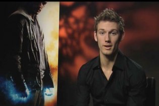Sono il numero quattro - Trailer esteso con introduzione di Alex Pettyfer