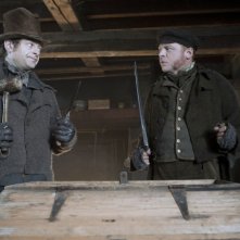 Andy Serkis e Simon Pegg in una scena del film Burke and Hare