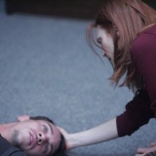 Julianne Moore e Jonathan Rhys Meyers in un momento del film Shelter