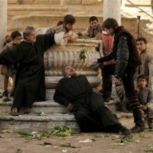 Una scena della serie PREFERISCO IL PARADISO con Gigi Proietti e Adriano Braidotti