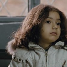 Una immagine della piccola Saba Yaghoobi dal film Shekarchi (The Hunter)