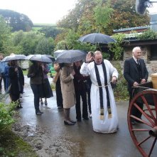 Una scena del film film Holy Water