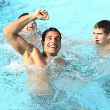 Raoul Bova in una scena della miniserie Come un Delfino