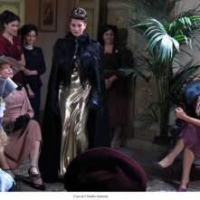 Una foto di scena della fiction Atelier Fontana - Le sorelle della moda