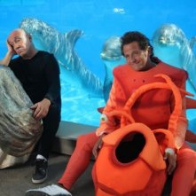 Enzo Salvi e Maurizio Battista in una scena di Una cella in due