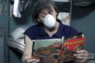 Massimo Ceccherini nella commedia Una cella in due