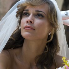 Roberta Giarrusso sposa nell'episodio Matrimonio con delitto della serie Il commissario Manara