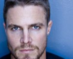 Stephen Amell in un ruolo ricorrente in Hung
