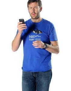 Chris O'Dowd è Roy in una immagine promozionale della stagione 4 di IT Crowd