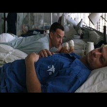 Gary Sinise e Tom Hanks in una scena del film Forrest Gump