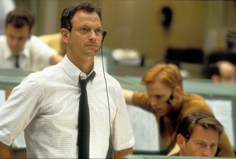 Gary Sinise in una scena del film Apollo 13 (1995)
