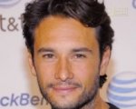 Rodrigo Santoro e Mandy Moore alle prese col fantasma