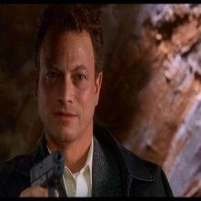 Gary Sinise in una scena del film Ransom (1996)