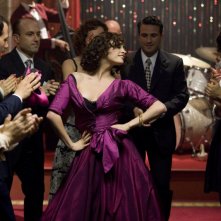 Martina Stella si cimenta in una coreografia in 'Tiberio Mitri, il campione e la Miss'