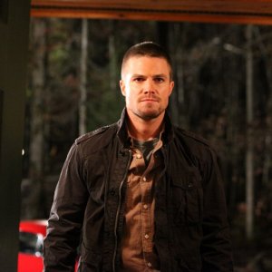 Brady (Stephen Amell) nell'episodio Crying Wolf di Vampire Diaries