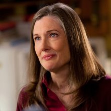 Martha Kent (Annette O'Toole) nell'episodio Beacon di Smallville